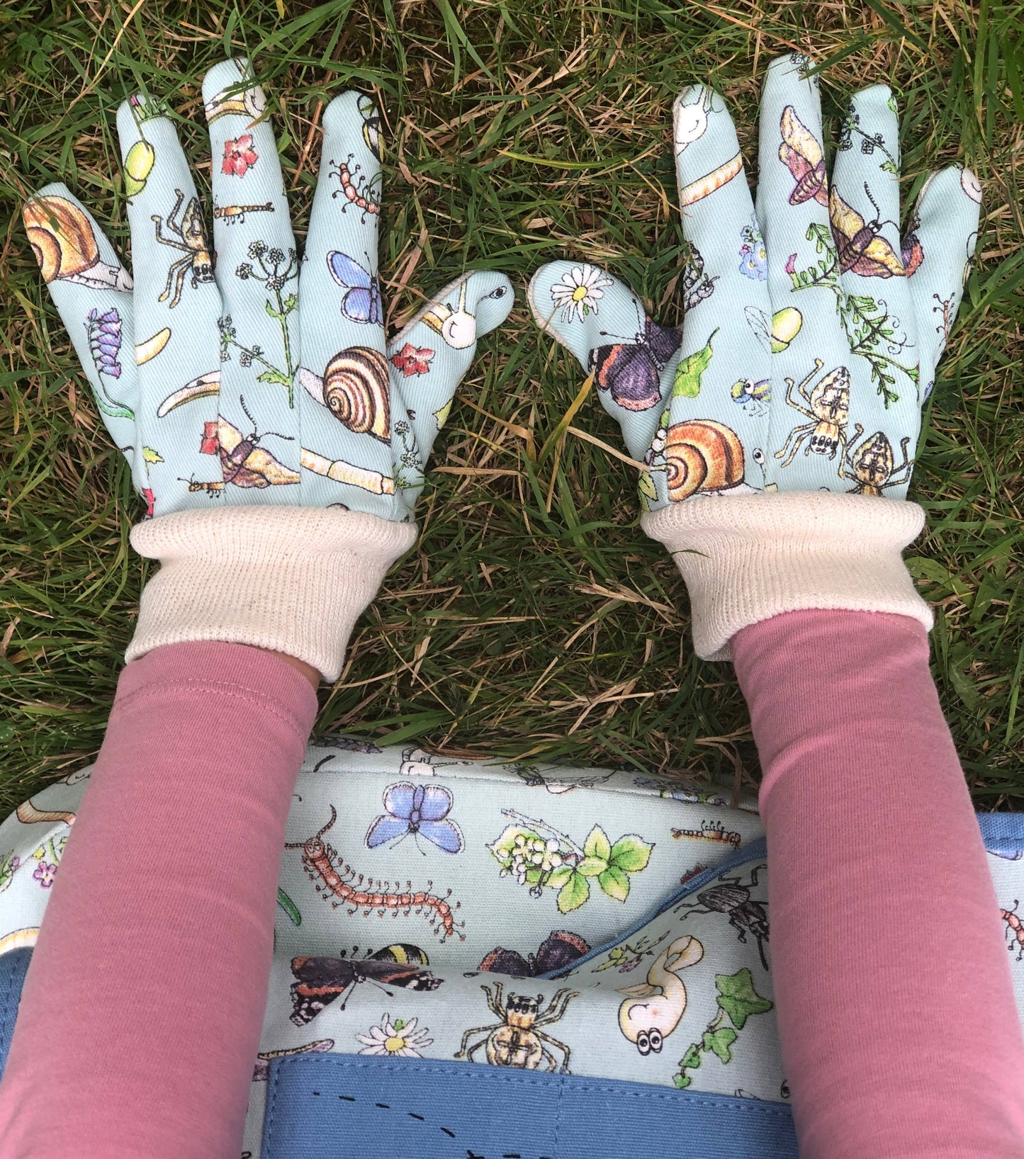 Children's Garden Gloves, Kneeler and Apron Gift Set